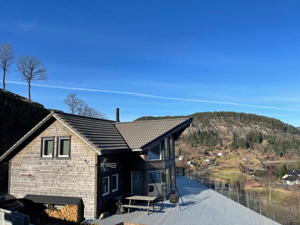 Lakes And Mountain, We Got Both! Moi Exterior photo